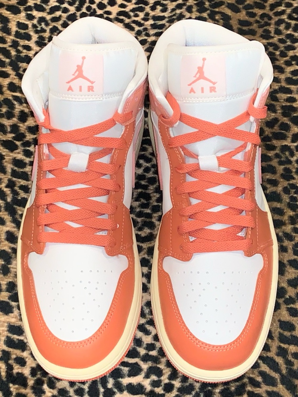 Jordan 1 - Picture 3 of 6